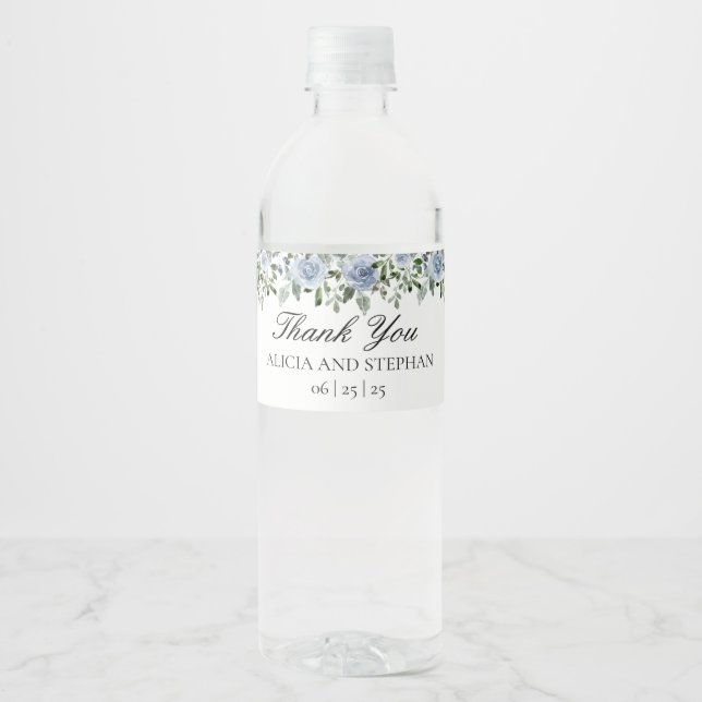 Dusty Blue Wedding Water Bottle Labels (Vorderseite)