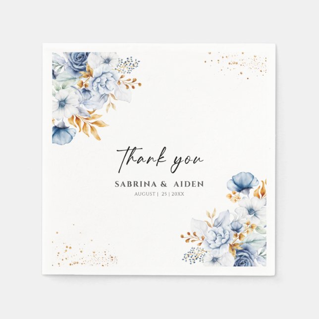 Dusty Blue White Gold Floral Wedding Serviette (Vorderseite)