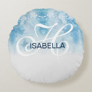 Dusty Blue Winter Script Calligraphy Monogram Rundes Kissen