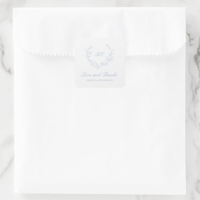 Dusty Blue Wreath Monogram Elegant Wedding Quadratischer Aufkleber (Tasche)