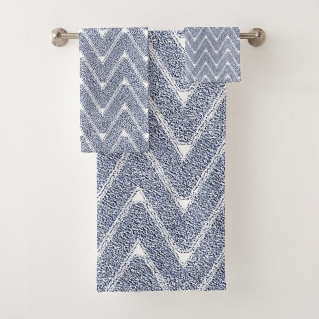 Dusty Denim Blue Zickzack Pattern Badhandtuch Set (Insitu)