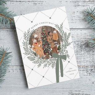 Dusty Green & White Christmas Wreath Foto Feiertagskarte