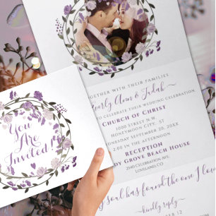 Dusty Lila Peony Floral Wreath Wedding Dreifach Gefaltete Einladung
