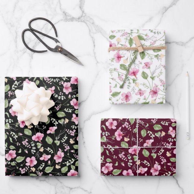 Dusty Navy Blue Pink Hibiskus Bloom Polterabend Geschenkpapier Set (Vorderseite)