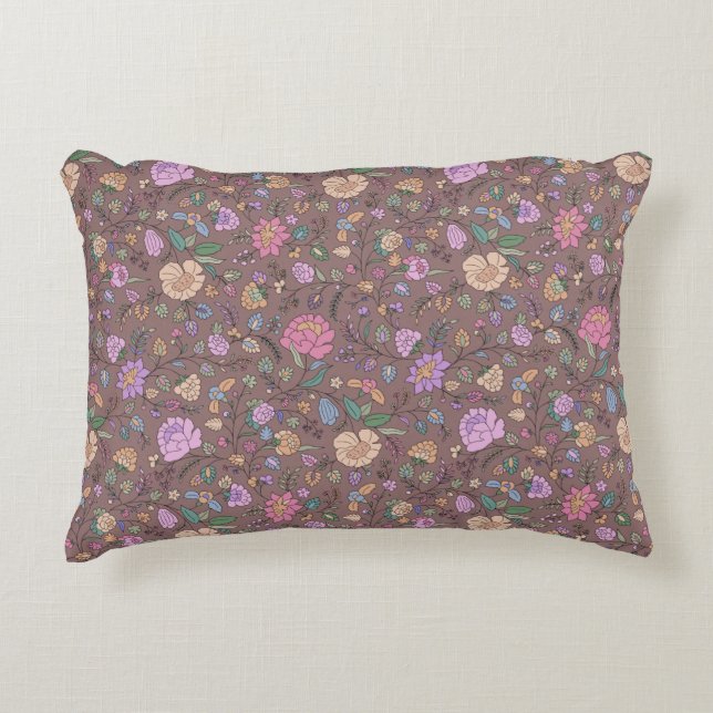 Dusty Pink Brown Beige Whimsisfarbene Blüte Dekokissen (Vorderseite)