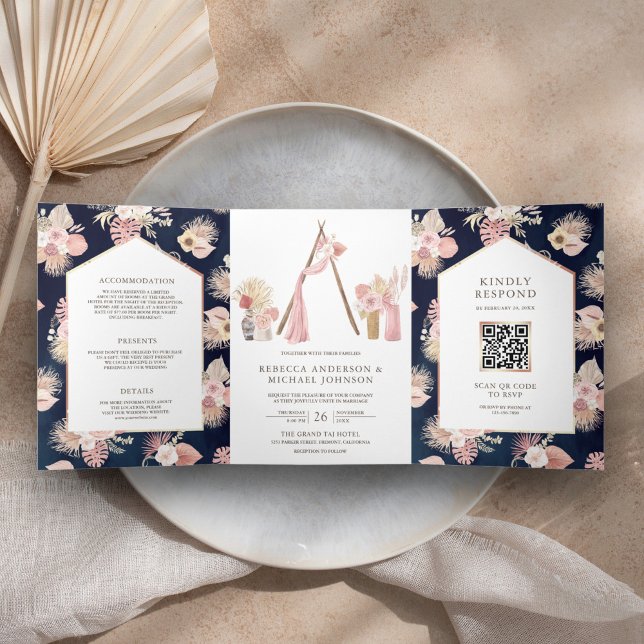 Dusty Pink Floral Boho Arbor Navy QR Code Hochzeit Dreifach Gefaltete Einladung (Von Creator hochgeladen)