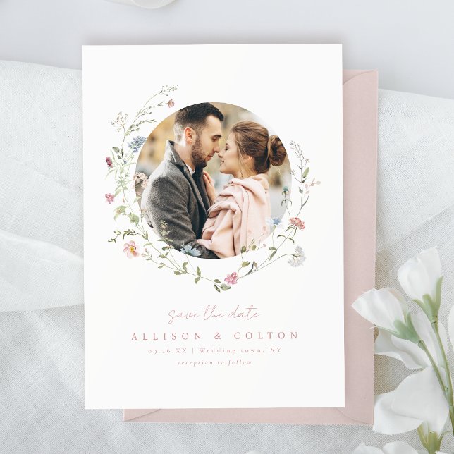 Dusty Pink Wildblume Rustic Boho Couple's Foto Save The Date (Dusty Pink Wildflower Rustic Boho Couple's photo Save The Date)