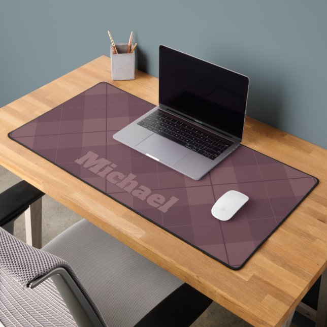 Dusty Plum Burgundy Plaid avec Nom Gras (Bureau 2)
