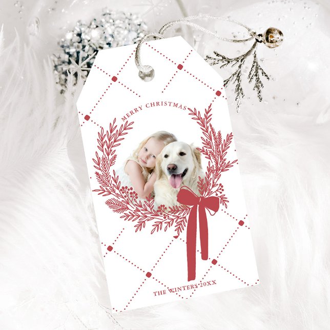 Dusty Red Christmas Wreath Foto Geschenkanhänger (Von Creator hochgeladen)