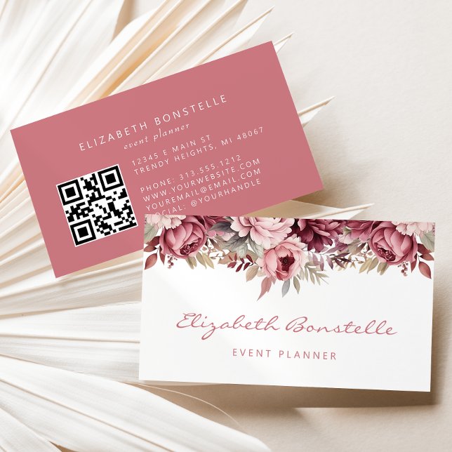 Dusty Rose Burgundy Watercolor Floral QR Code Visitenkarte (Von Creator hochgeladen)
