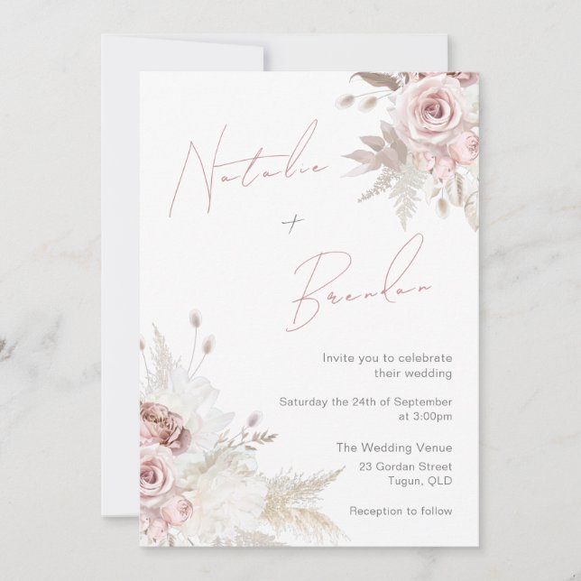 Dusty Rose & Ivory Modern Script Floral Wedding Einladung (Vorderseite)