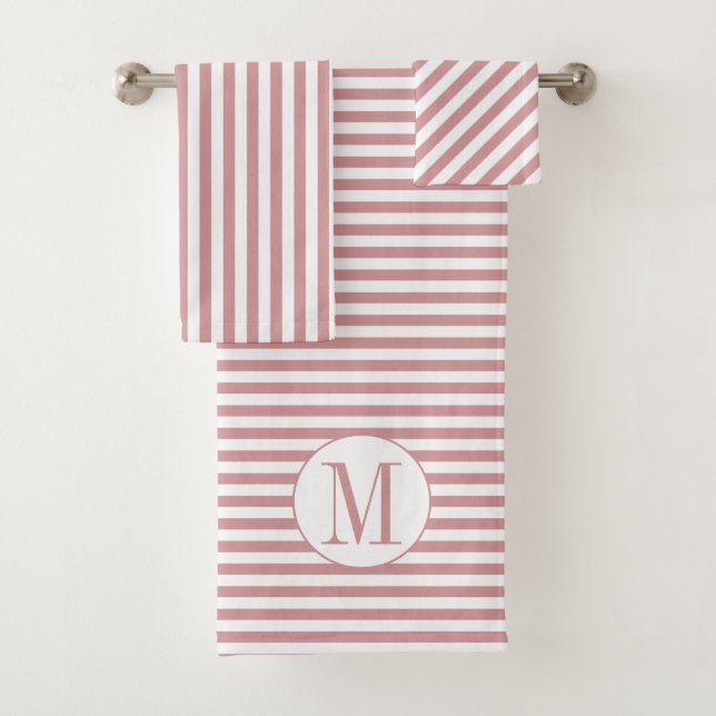 Dusty rose rose et blanc rayures et monogramme (En situation)