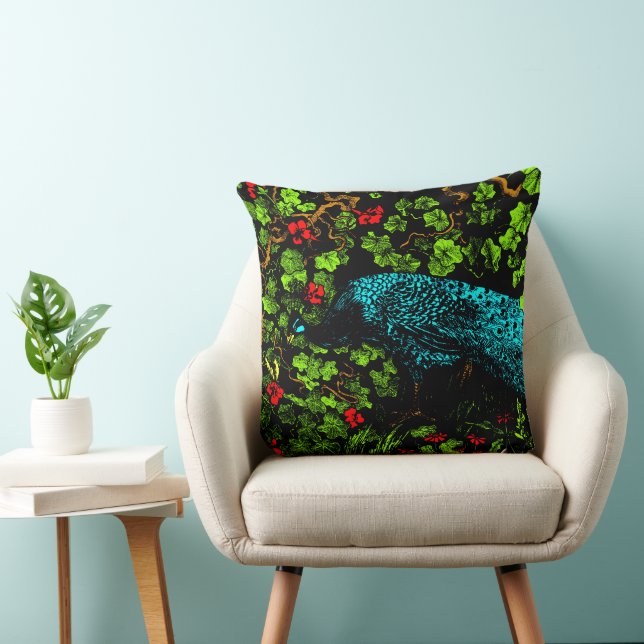 Dutch Art Nouveau Peacock and Butterfly Kissen (Stuhl )