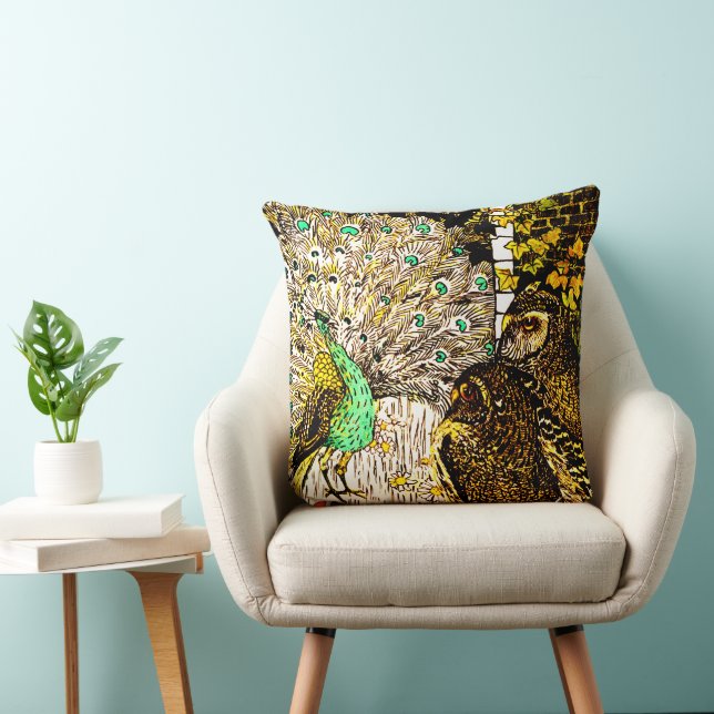 Dutch Art Nouveau Peacock and Owls Kissen (Stuhl )