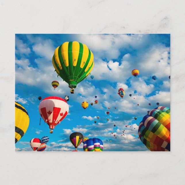 Dutzende Heißluftballons am Himmel Postkarte (Vorderseite)