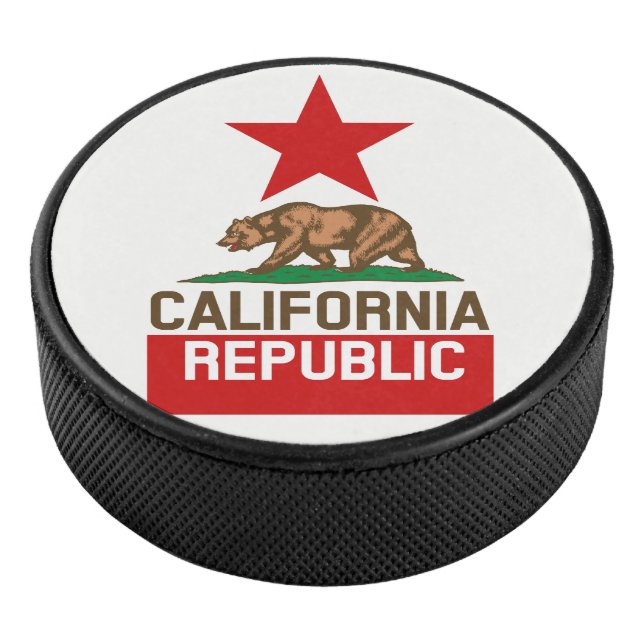 Dynamic California State Flag Graphic on a Eishockey Puck (3/4)