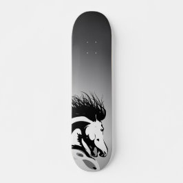 dynamische Pferdeillustration Skateboard