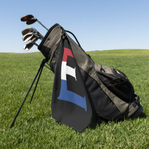 E Monogramm überlagert sich auf der NLD-Flagge auf Golfhandtuch