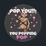 E-T Bubblegum-Shirt, Pop, du poppst Pop Runde Wanduhr<br><div class="desc">E.T Bubblegum Shirt, Pop, Sie poppen Pop-Shirt, extra terrestrisches Kaugummi E.T. das extraterrestrial ist eine geliebte Figur aus dem ikonischen Film von 1982 mit dem gleichen Namen. In einer unvergesslichen Szene zeigt sich E.T. zum ersten Mal mit einem Stück Bläschen. Während er kaut, breiten sich seine Augen überraschend aus und...</div>