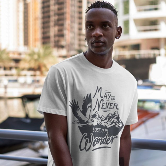 Eagle Bird Flying Nature T-Shirt (Von Creator hochgeladen)