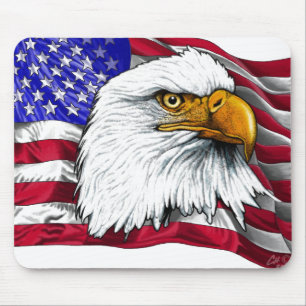 Eagle-Kopf mit Flagge Mousepad