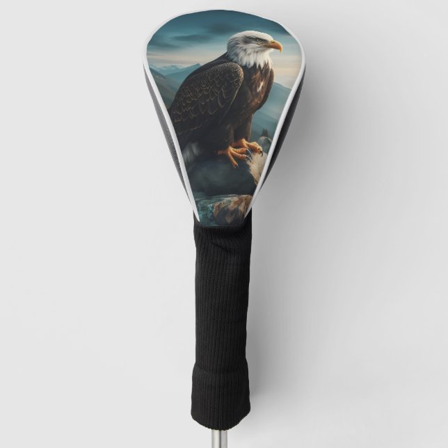 Eagle Perched on Rocky Terrain Golf Headcover (Vorderseite)