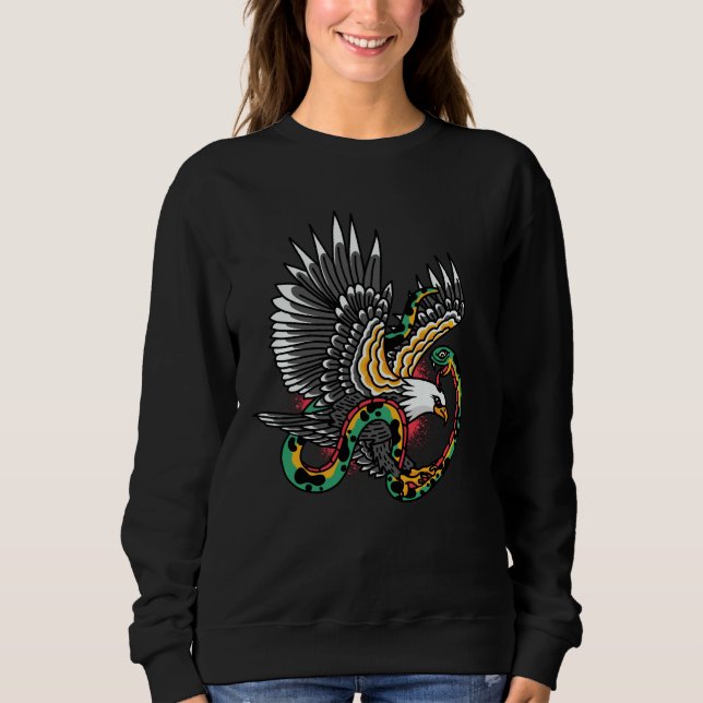 Eagle vs Snake Tattoo Design Sweatshirt (Vorderseite)