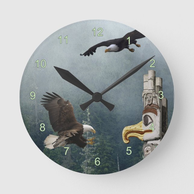 Eagles, Totem Pole & Forest Imaginaire Art Horloge (Recto)