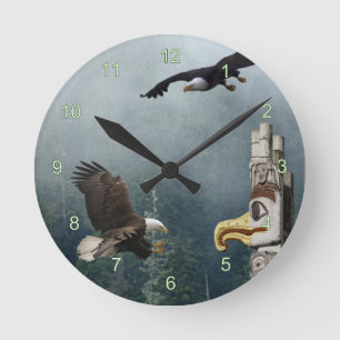 Eagles, Totem Pole & Forest Imaginaire Art Horloge