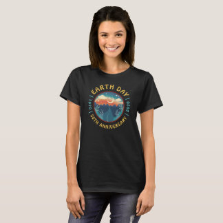 Earth Day 2020 50 Jahre Retro Graphic T-Shirt