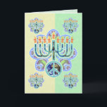 Earth Peace Menorah Chanukah Cards Feiertagskarte<br><div class="desc">Menorah mit Friedenssymbol im Erdmuster. Chanukah Design. Grün- und Gelbkarten - passen Sie Ihren Gruß ins Innere an.  Im Text steht "Happy Chanukah" — oder man kann sich auf alles ändern,  was man will.  Kunst auf jeder Seite.</div>