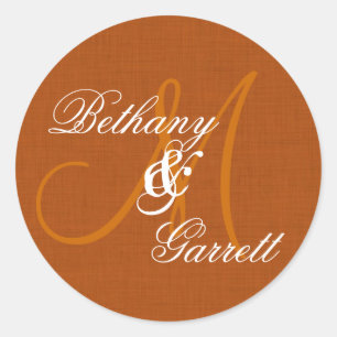 EARTH TONES Wedding Monogram Bridge and Groom Runder Aufkleber