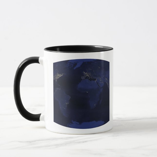EarthÃ, Âs vom Menschen erzeugte Nachtlichter Tasse (Links)