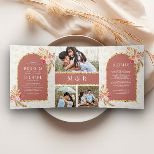 Earthy Boho Floral Pampas Cinnamon Rose Wedding Dreifach Gefaltete Einladung
