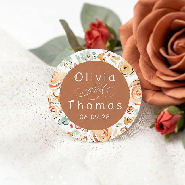 Earthy Floral Whimsical Elegant Fall Wedding Runder Aufkleber (Whimsical Earthy Wedding Stickers with couples names)