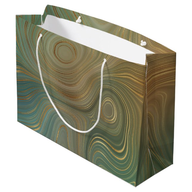 Earthy Olive Strata | Green und Gold Ink Agate Große Geschenktüte (Rückseite Schrägansicht)