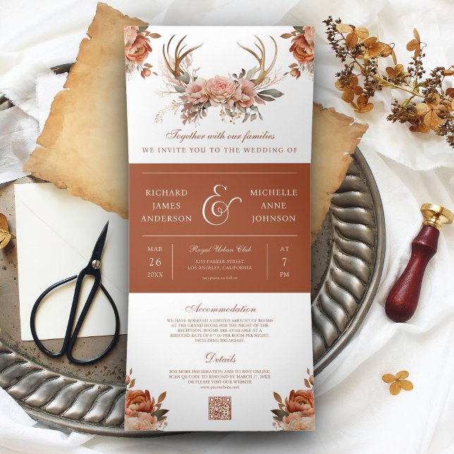 Earthy Terracotta Floral Antlers QR Code Wedding Dreifach Gefaltete Einladung (Von Creator hochgeladen)