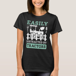 Easily Distracted By Traktoren T-Shirt