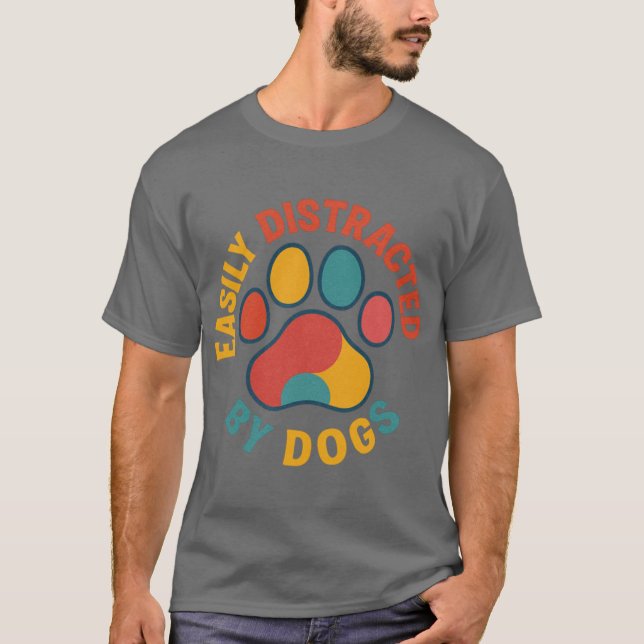 Easily Distracted funny T-Shirt (Vorderseite)
