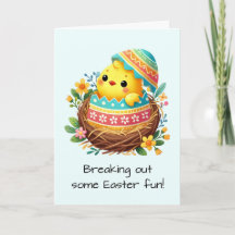 Easter Chick Breaking Out of Muschel im Niedlichen