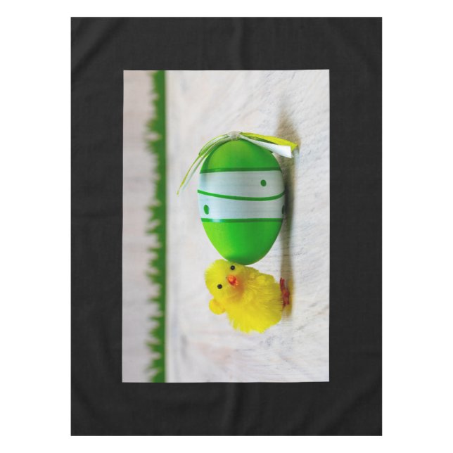 Easter Decoration - Easter egg and chick Tischdecke (Vorderseite)