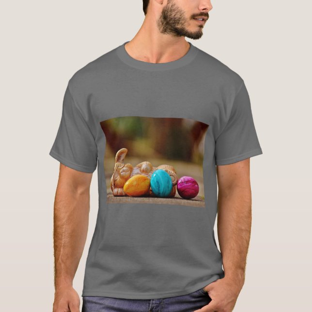 Easter Joy T-Shirt – Festive, Bright & Cheerful (Vorderseite)
