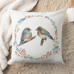 Eastern Bluebird Couple Floral Wreath Kissen