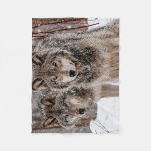 Eastern Gray Wolf Fleecedecke