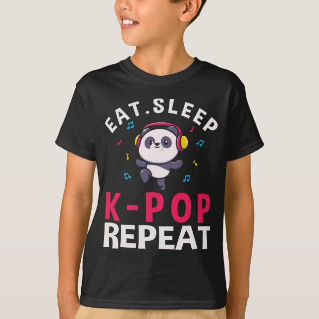Eat Sleep KPop Wiederholung Kawaii Panda T-Shirt (Vorderseite)