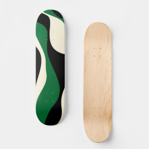 EBB und Flow 4 in Grün, Creme und Schwarz Skateboard