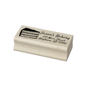 Ebenenkuchen, gebacken durch Personalisierte Backw Gummistempel