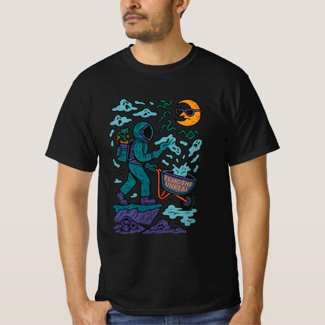 Echo of the Unreal – Surreal Astronaut Ghost Trip T-Shirt (Vorderseite)