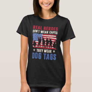 Echte Helden tragen keine Kapen, die sie Hundeschr T-Shirt