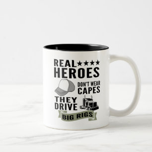 Echte Helden tragen keine Kapen, sie treiben große Zweifarbige Tasse